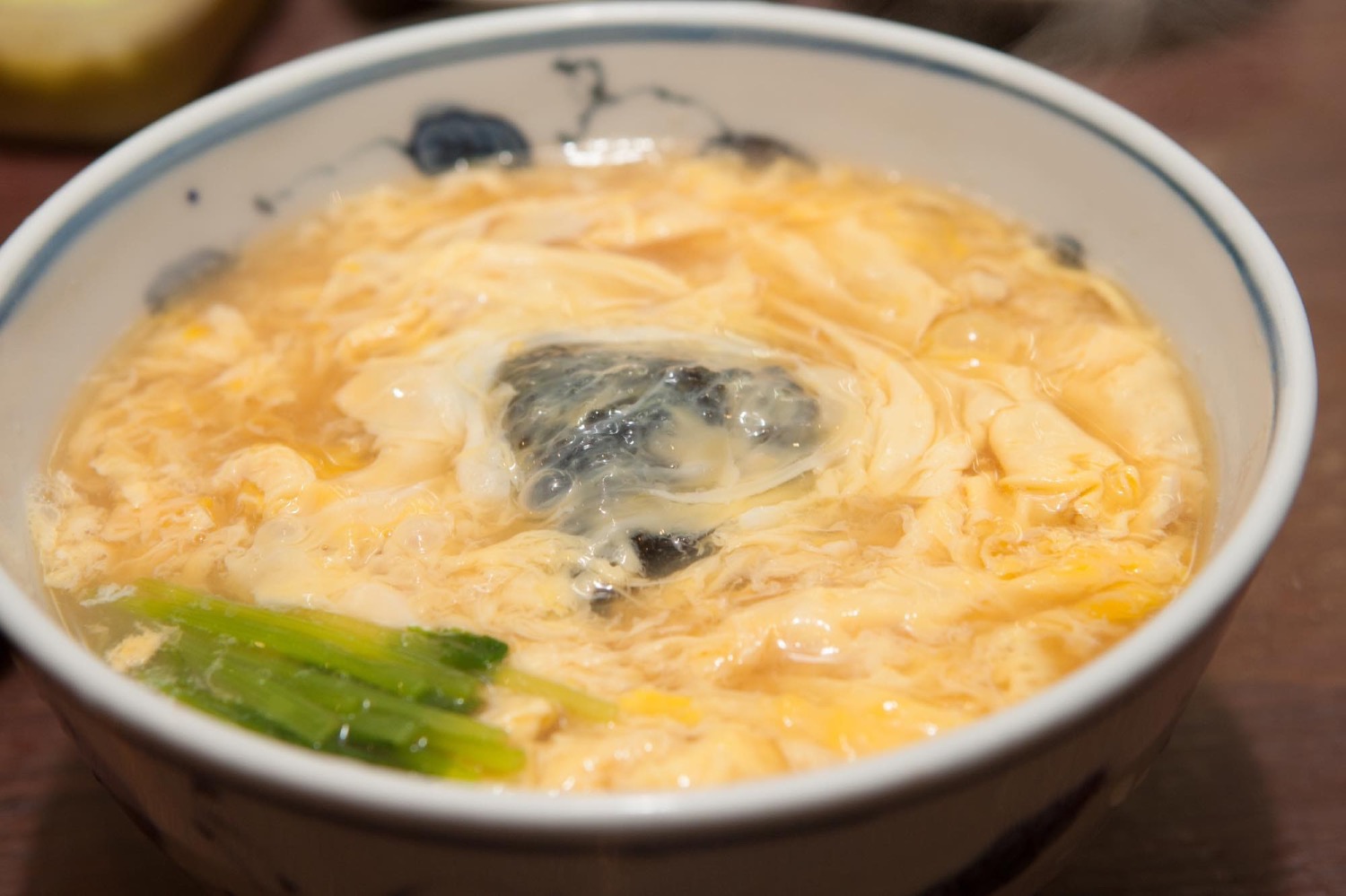 TAMAGO-TOJI（玉子とじ）: Noodles with partly-cooked egg topping